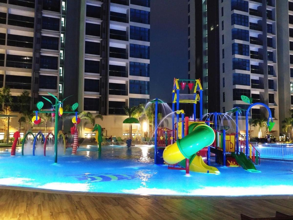 Mykey Atlantis B-22-04 Melaka City Eksteriør bilde